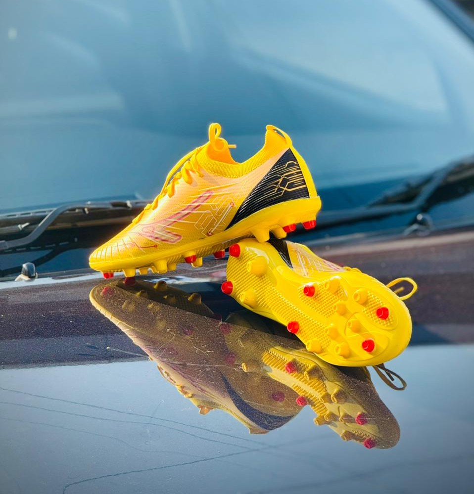 Striker Yellow
